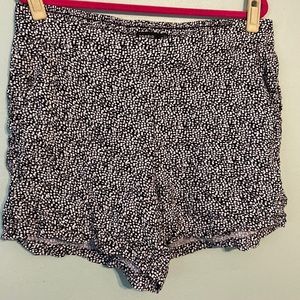 Black and white rayon shorts